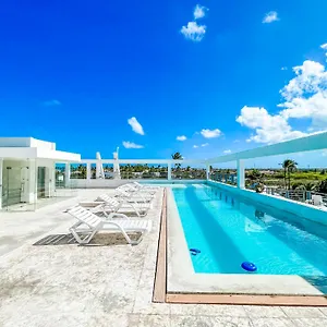 Rooftop Pool Ducassi Tropicana Studio Suites Deluxe Club & ***** Punta Cana